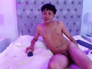 Chaturbate Watch Live Sex Cams of adam_and_evvaa