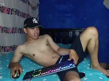 Chaturbate Best live sex cam show of adonis5_