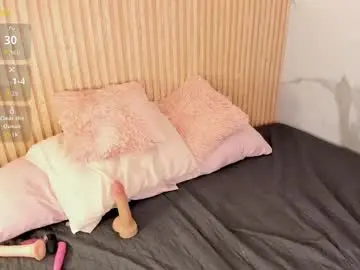 Chaturbate Adult Webcam of mia_mystic_