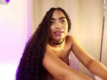Chaturbate Adult Webcam of missdionne__curly