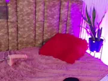 Chaturbate Free Porn Cam of missdionne__curly