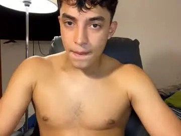 Chaturbate Live Sex Cam of santi36rt