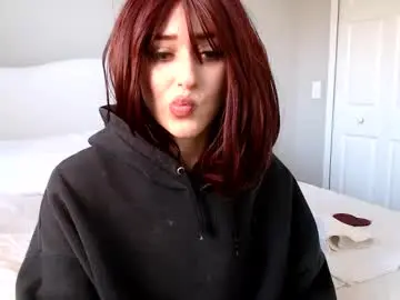 sophieeestar from chaturbate