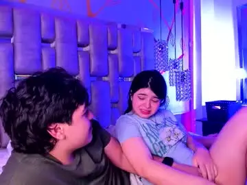 Chaturbate Sex Cam of emilyandrew_