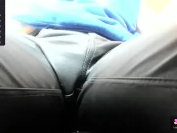 Chaturbate Live Sex Cam of master_steven_01