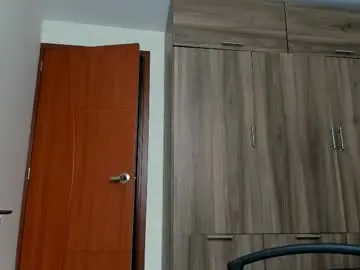 Chaturbate Live Sex of master_steven_01