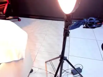 Chaturbate Sex Chat of santiabader