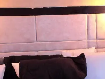 Chaturbate Live Sex Cam of santiabader