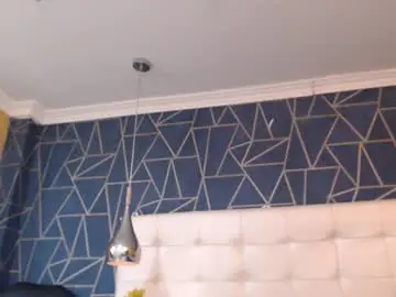 santiabader from chaturbate