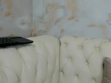 Chaturbate Watch Live Sex Cams of camilahunter__