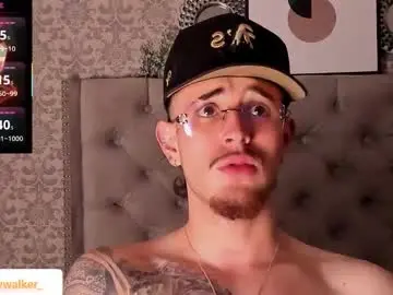 Chaturbate Best live sex cam show of codyywalker