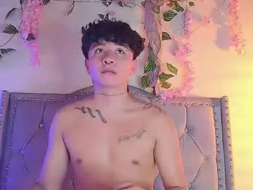 Chaturbate Nude Webcam of daimond_cooper