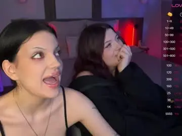 Chaturbate Live Porn of mavis_crystal