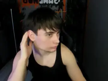 Chaturbate Best live sex cam show of alejandro_ellias