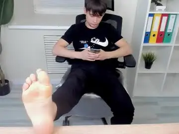 Chaturbate Live Porn of alejandro_ellias