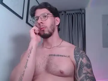 Chaturbate Adult Webcams of andrew_mathe