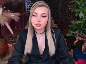 Chaturbate Adult Webcams of hyileyclark