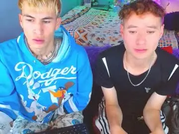 Chaturbate Live Porn of latin_boysxxx_