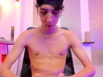 Chaturbate Live Porn of nikolay_gregori