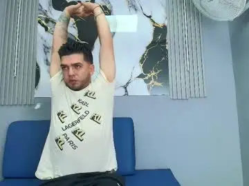 Chaturbate Nude Webcam of patrick_savage1