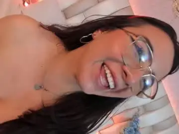 Chaturbate Live Porn of ari_lynn_