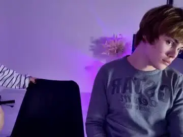 Chaturbate Live Sex Cam of bonnie_and_c1yde