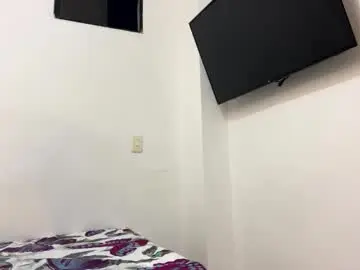 Chaturbate Live Sex of davidsmile28