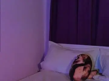 elisbates from chaturbate