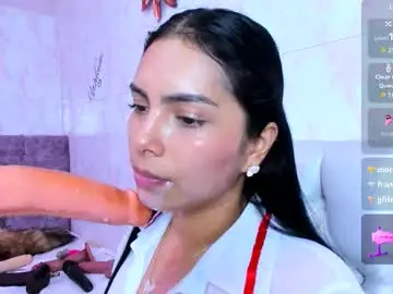 Chaturbate Nude Webcam of evelinn_belen