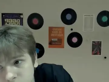 Chaturbate Live Sex Cam of james_monkey