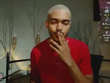 Chaturbate Live Sex Cam of marcusrain_