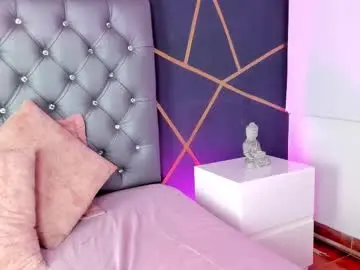 Chaturbate Free Live Porn of miia_taylor_1_