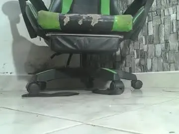 Chaturbate Adult Video Chat of srfindomfeet_