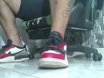 Chaturbate Best Webcam of srfindomfeet_