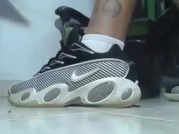 Chaturbate Best Webcam of srfindomfeet_