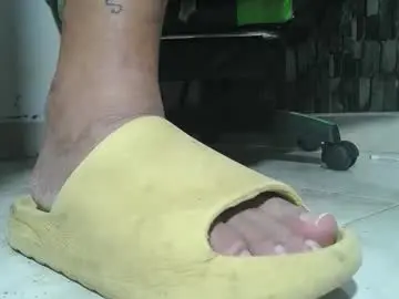 Chaturbate Sex Chat of srfindomfeet_