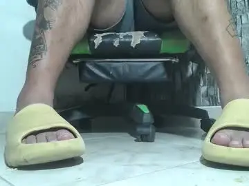 Chaturbate Free Porn Cam of srfindomfeet_