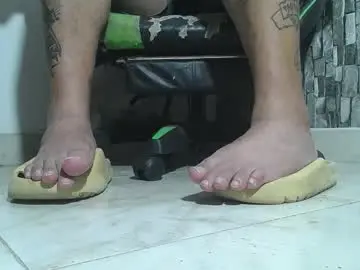 Chaturbate Sex Cam of srfindomfeet_