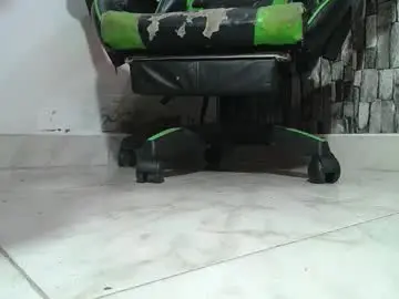 Chaturbate Private Sex Chat of srfindomfeet_