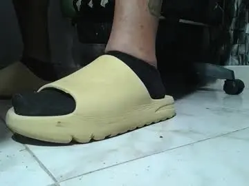 Chaturbate Adult Webcam of srfindomfeet_