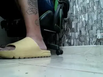 Chaturbate Sex Cam of srfindomfeet_