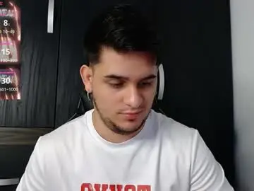 colin_lewisss from chaturbate