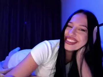 Chaturbate Live Sex Cam of delly_love