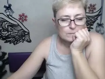 Chaturbate Watch Live Sex Cams of emiliagree