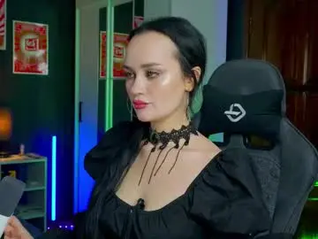 Chaturbate Nude Webcam of queenaliss