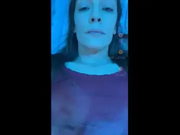 Chaturbate Adult Webcam of ashleyshyne69