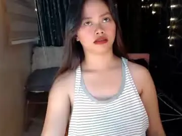 Chaturbate Nude Webcam of lilsweet_marie