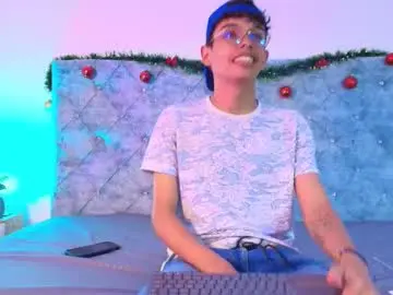 Chaturbate Live Porn of maxfrost_1