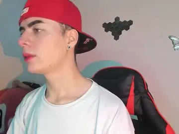 Chaturbate Live Sex Cam of prince_adreww