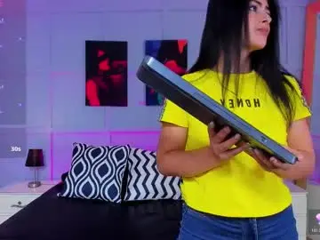 Chaturbate Adult Webcams of elizabethsantos